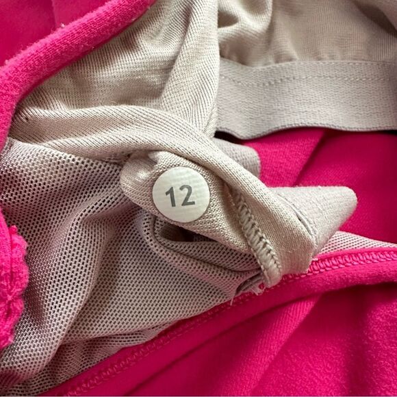 Lululemon Athletica Women’s Pink Power Y Tank Top Size 12 - Picture 4 of 4